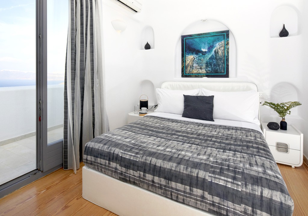 SERENITY VILLA ΜΕ ΘΕΑ ΤΗΝ ΚΑΛΝΤΕΡΑ